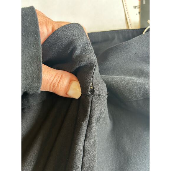 Tarse "UP" by Johnny Women's Capri Pants with Lace Hem Size Lg 8 NEW - Picture 15 of 16